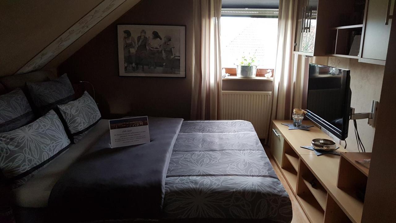 Appartement Pension Buetterich à Husum  Extérieur photo