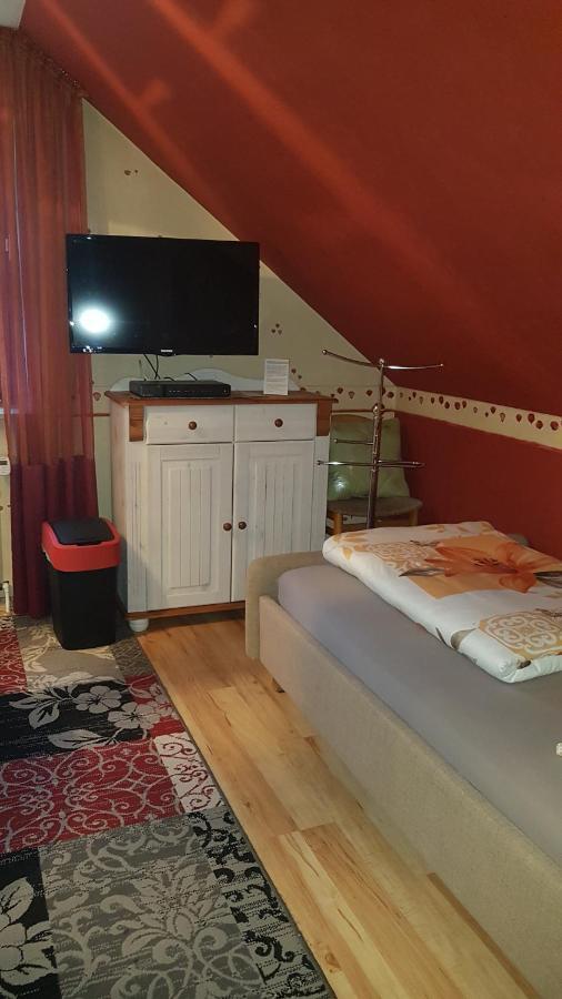 Appartement Pension Buetterich à Husum  Extérieur photo